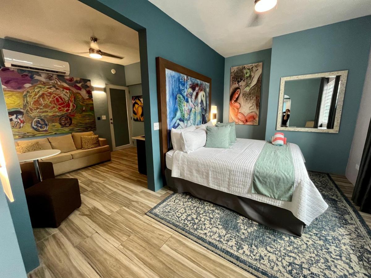 Old Crow Hotel And Suites Vieques Exteriör bild